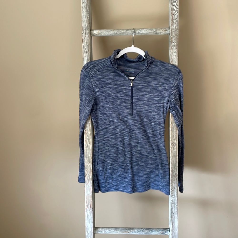 Light weight half zip by Columbia